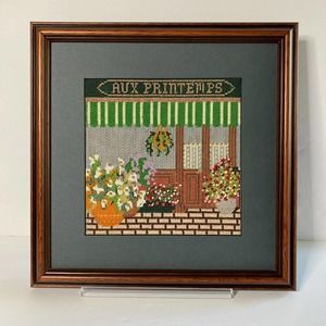 Aux Printemps Finished Needlepoint Framed Wall Art Square 11”x11” Flowers Store